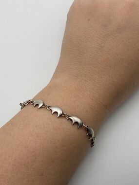 Vintage 925 Sterling Silver Bear Bracelet Repeating Animal Southwest Minimalist